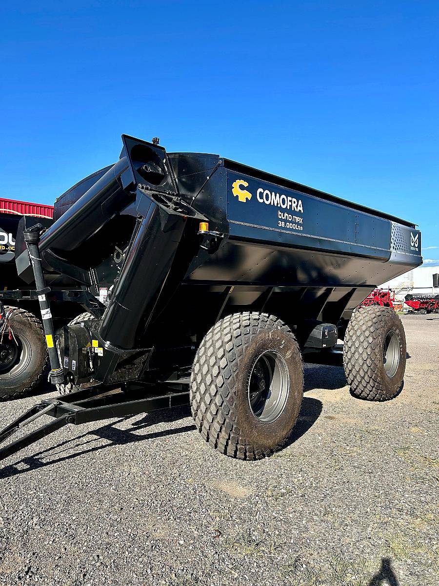 Tolva Autodescargable Comofra Buho MAX 38.000 Lts
