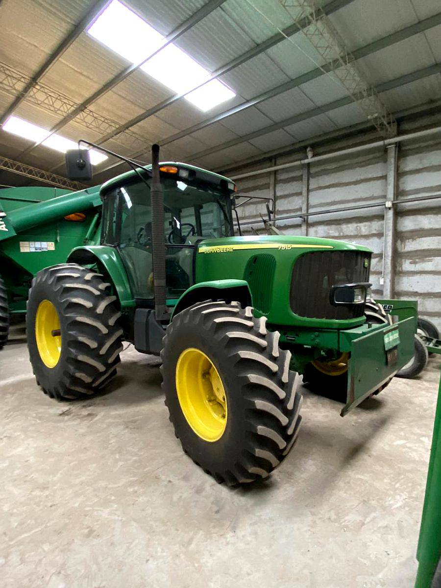 Tractor John Deere 7515 Año 2008 Agroads