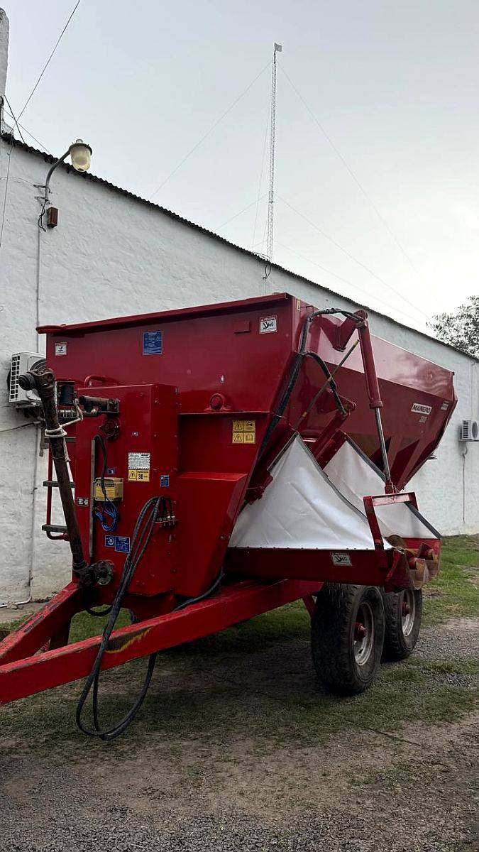 Mixer Mainero 2910 8500 Litros