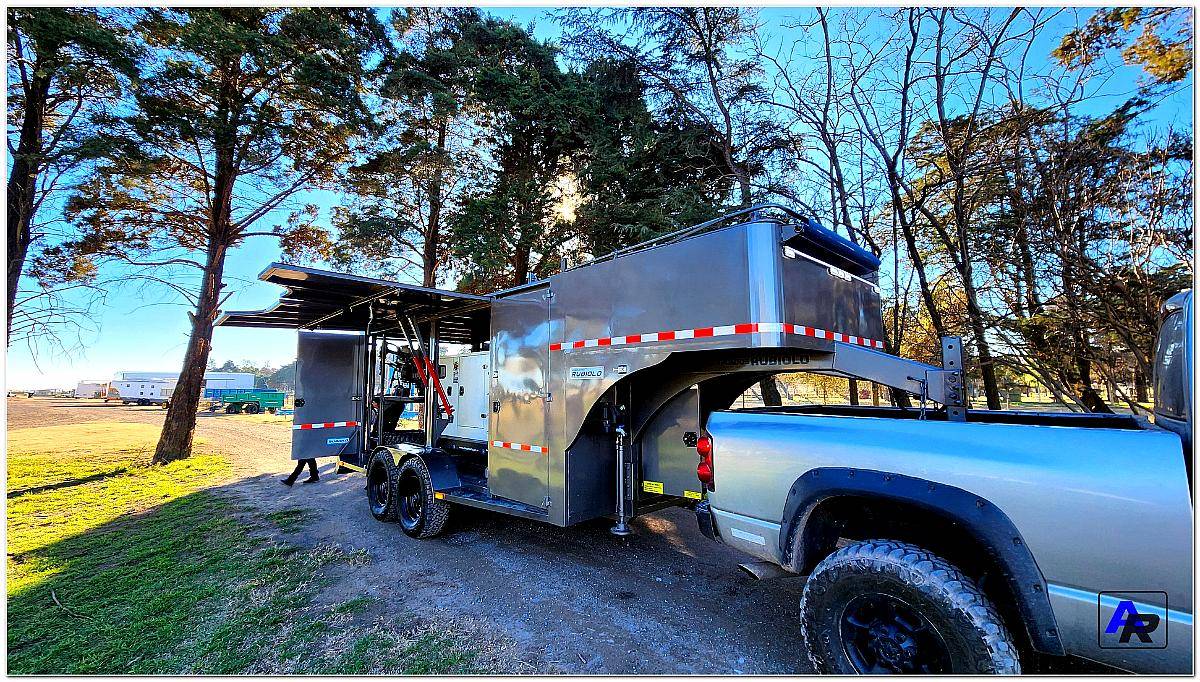 Semirremolque Carrozado Homologado para Drones Fumigadores
