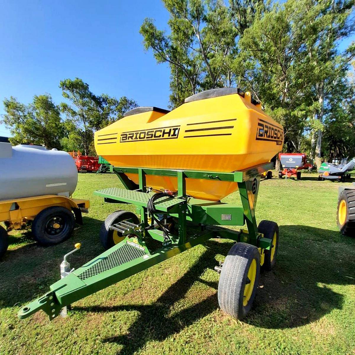 Fertilizadora Brioschi F 3000 Lts.