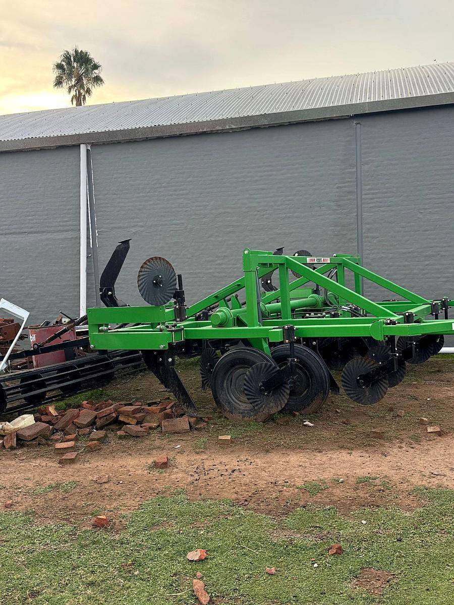 Febra Subsolador Descompactador Paratil 13 Timones PUA Offf