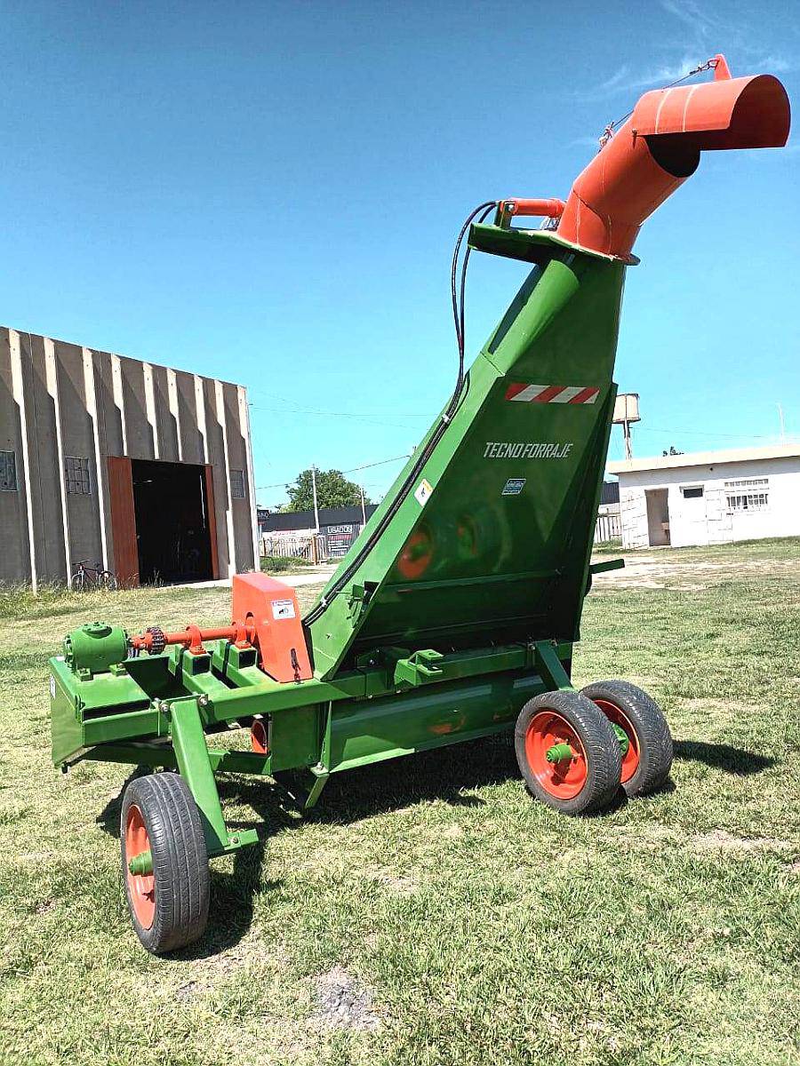Nueva Picadora de Forraje Tecnoforraje, Todo Terreno