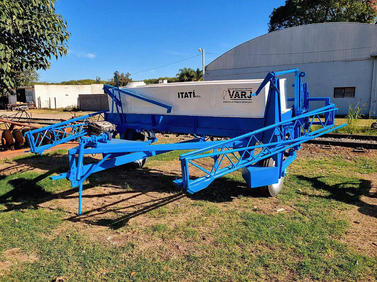 Pulverizador Itati 2000 Lts