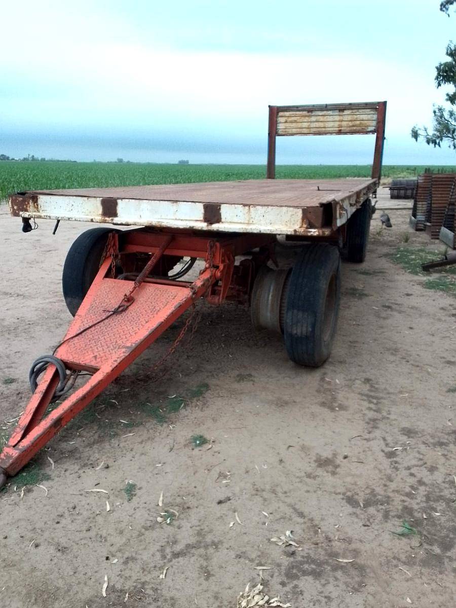 Acoplado Playo de 8.60 X 2.40 MS.