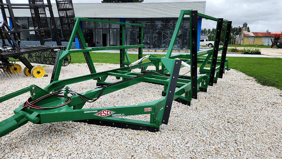 Rastron Nivelador 6.4 Mts con Alas