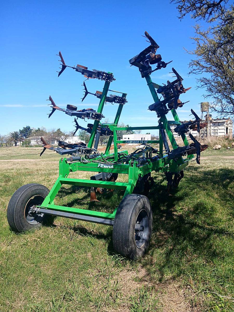 Disponible Carpidor Febra 15-52