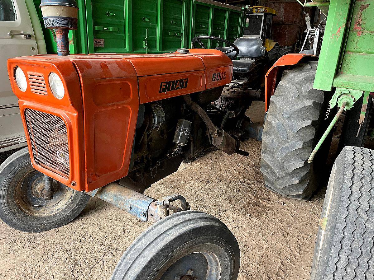 Tractor Fiat 600 con Tres Puntos
