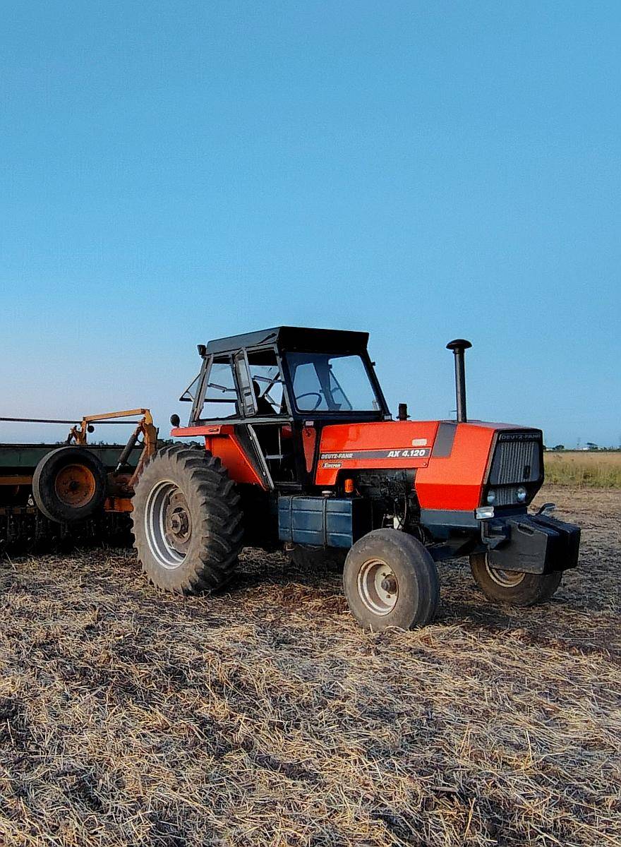 Tractor Deutz AX 4.120