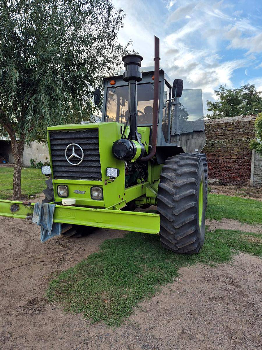 Tractor Zanello 4200 con Toma de Fuerza
