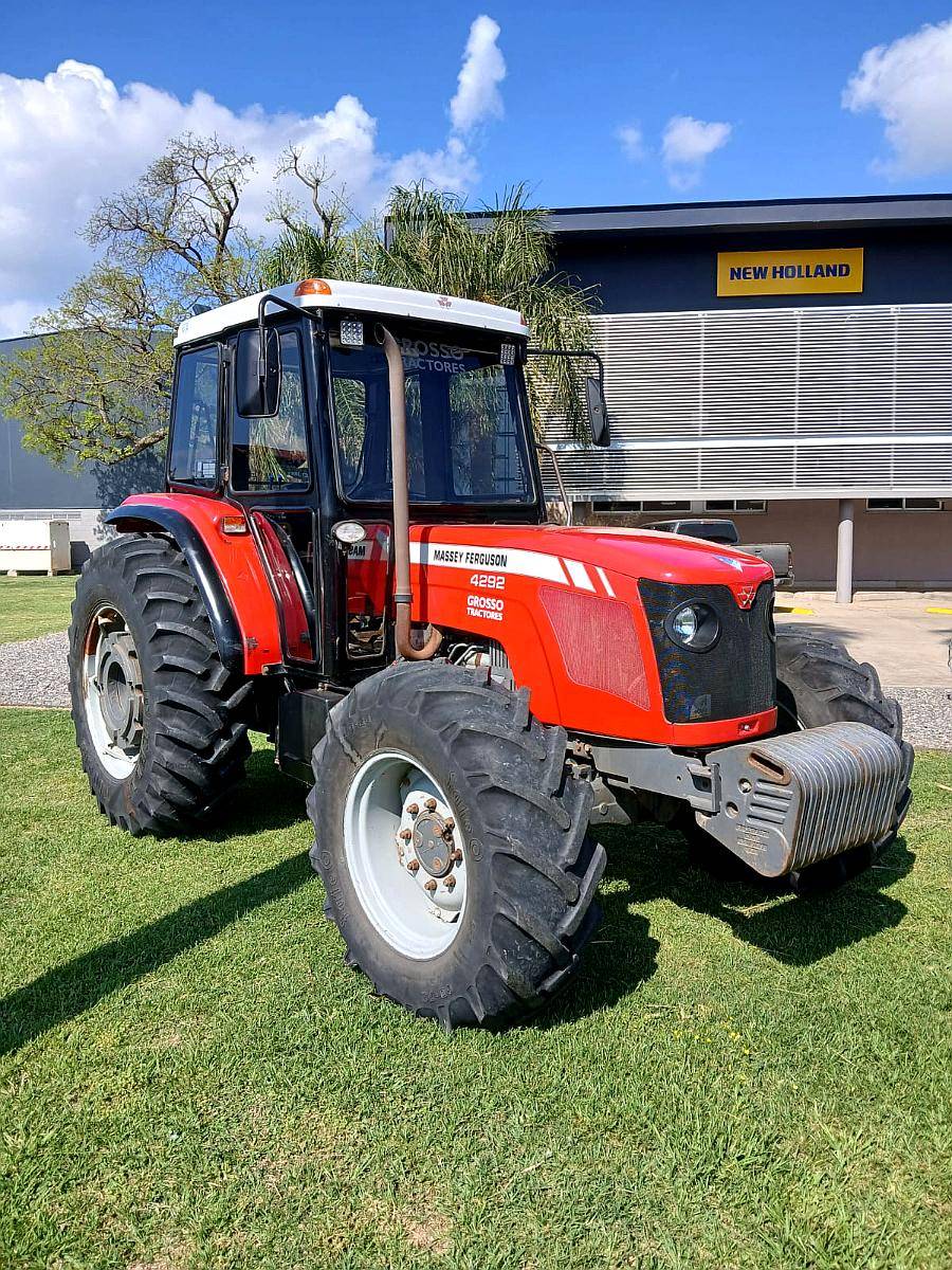 Tractor Massey Ferguson 4292 – año 2013