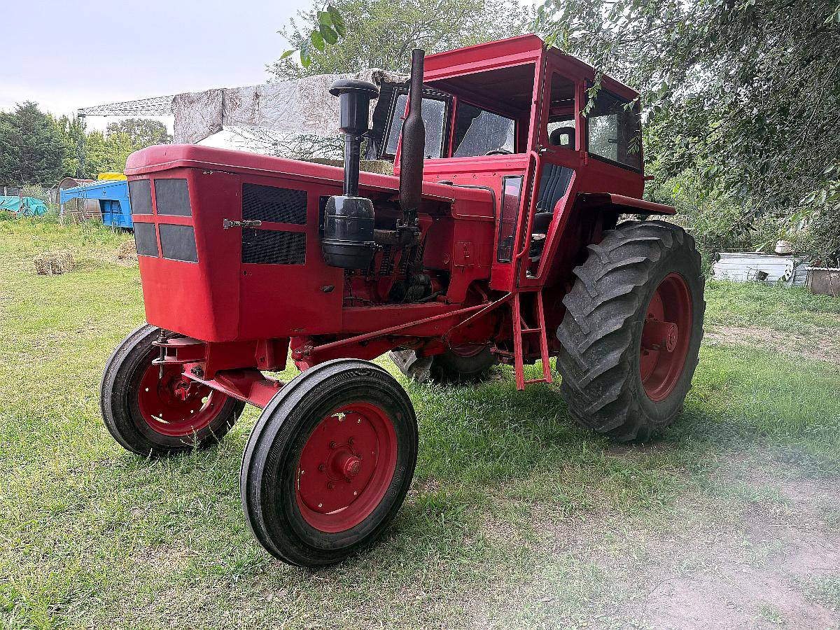 Vendo Tractor Fhar 86