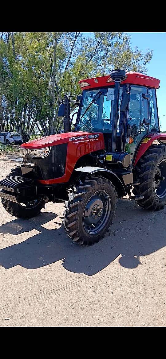 Tractor Chery, Modelo 904