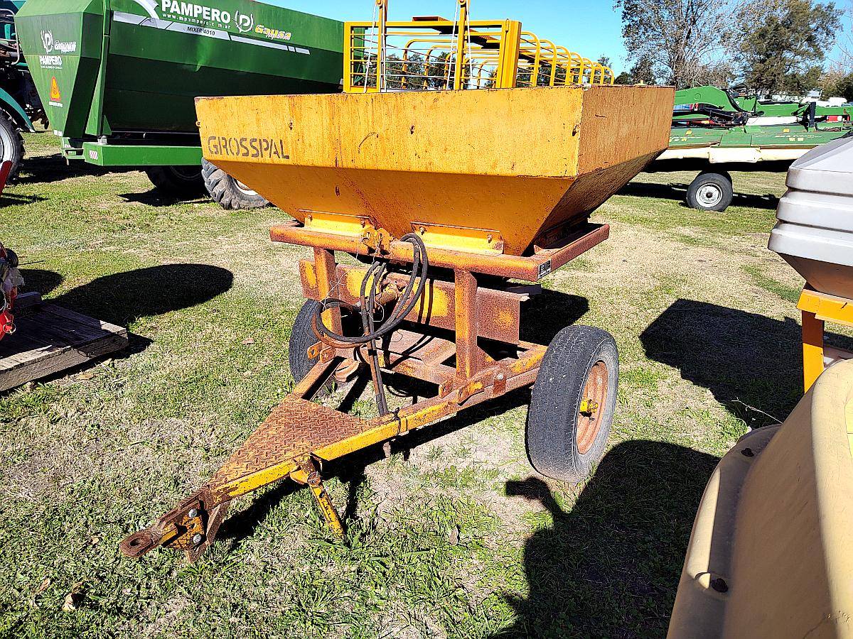 Fertilizadora Grosspal VG 1000