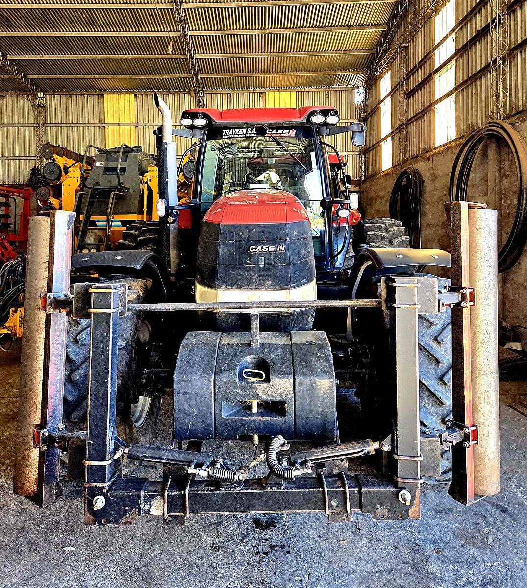 Case 215 HP año 2021