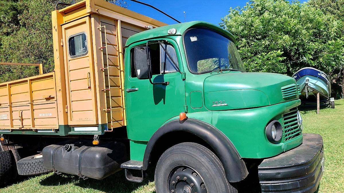 Mercedes Benz 1521 Mod. 1980