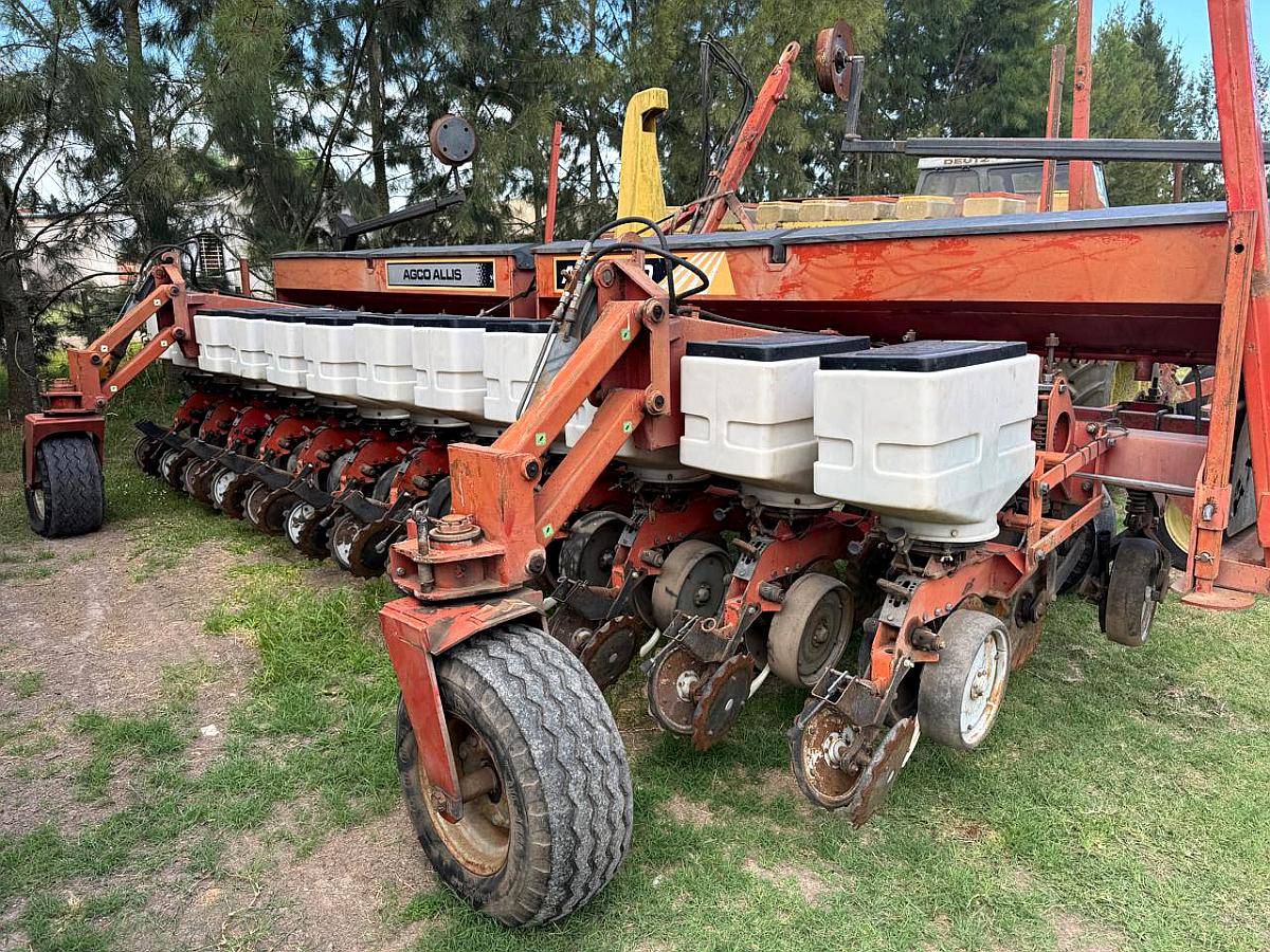 Sembradora Agco Allis 12 a 52 cm