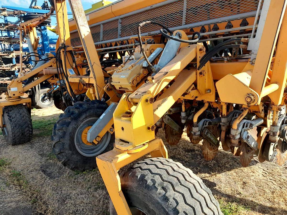 Sembradora Agrometal año 2007