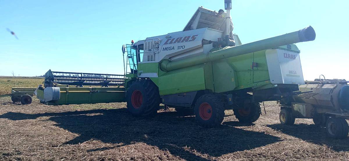 Vendo Cosechadora Claas Mega 370