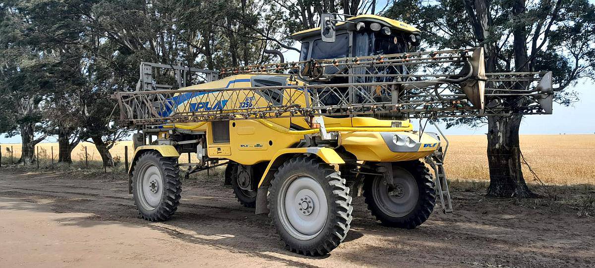 Pulverizadora Autopropulsada Pla MAP II 3250 año 2009.