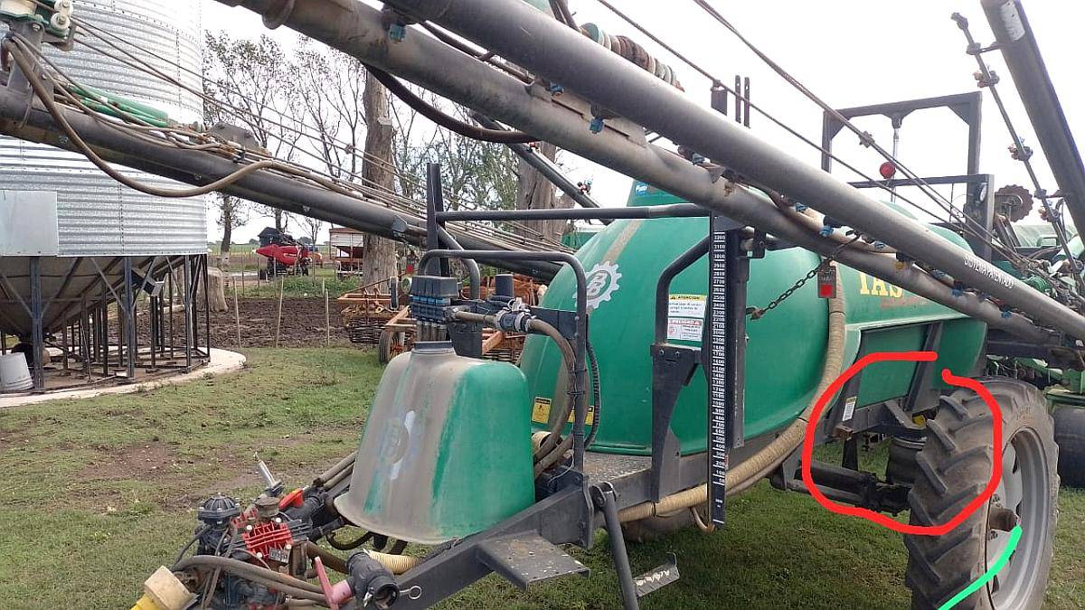 Pulverizador Praba 3800 28 Mts