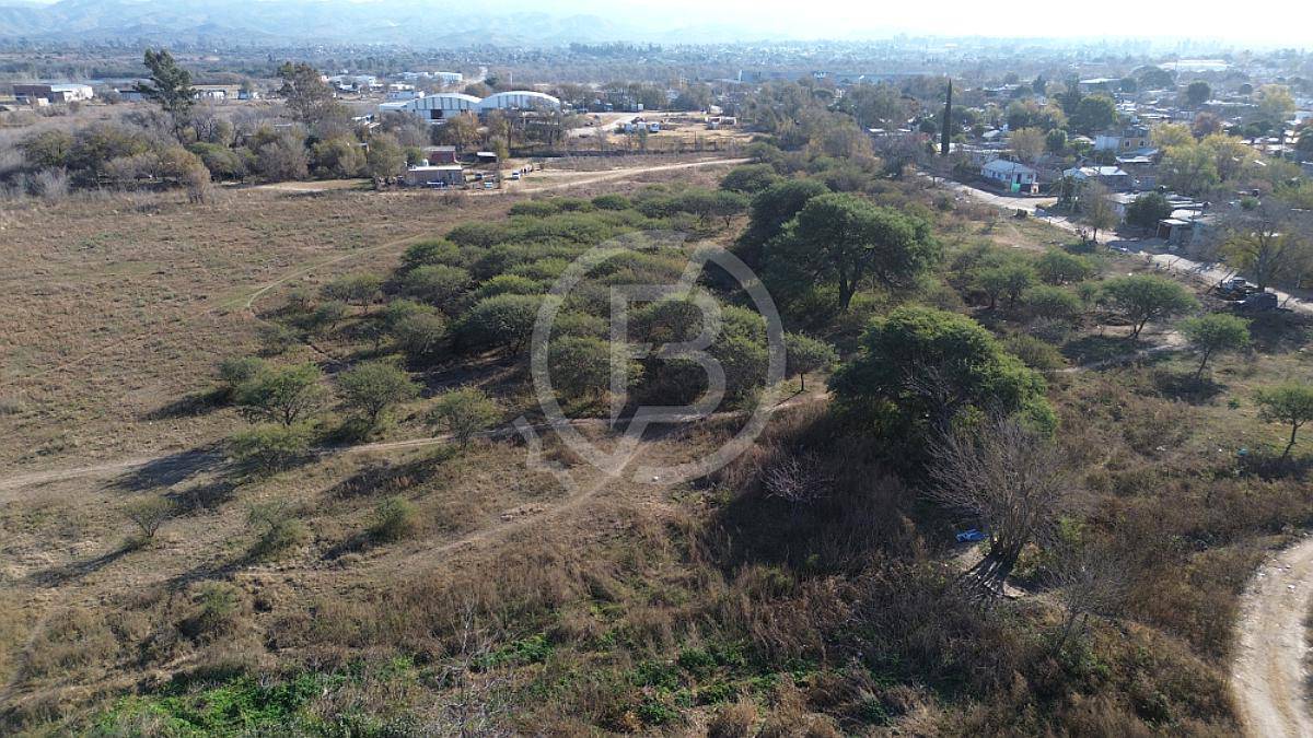 Terreno de 8.727 M2 en Alta Gracia- a 300m de Ruta 5