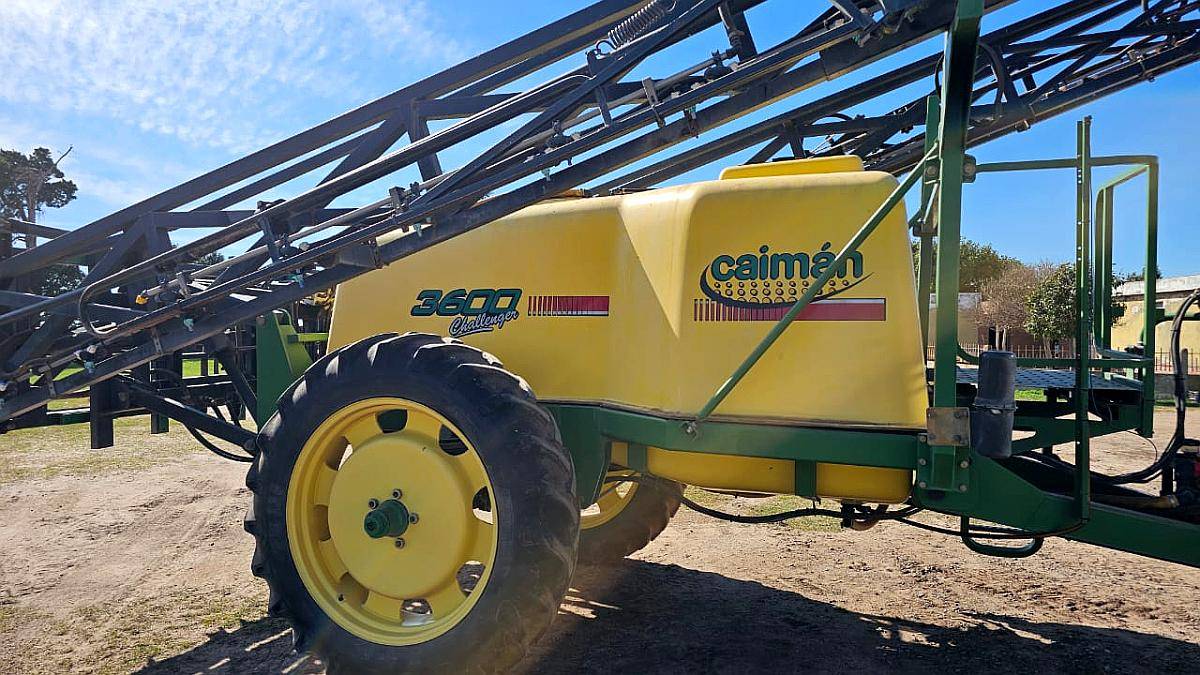 Pulverizadora Caiman Challenger 3600 - Increible Estado.