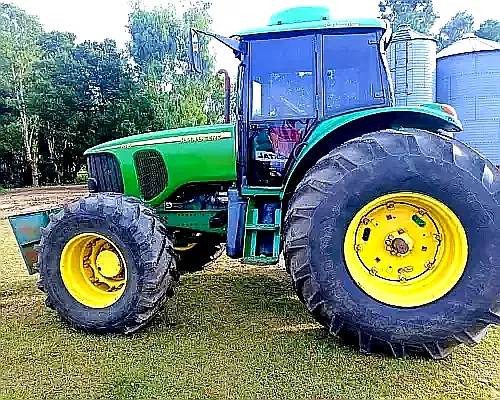 Tractor John Deere 7515 Usado