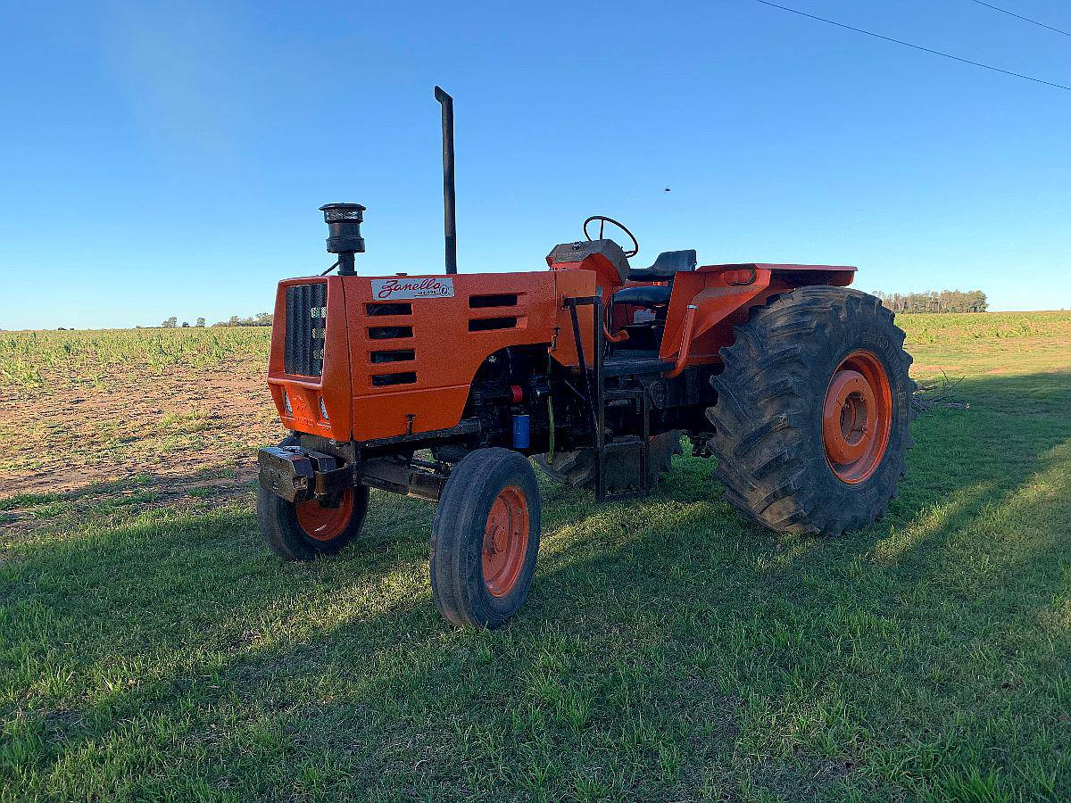 Tractor Zanello UP 100 con Doble Embrague