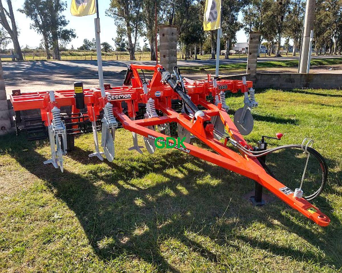 Descompactador de Suelo M3600. Secman