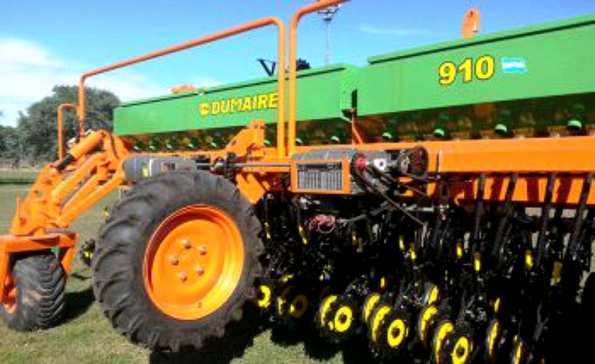 Sembradora Combinada/dual Dumaire Modelo 910