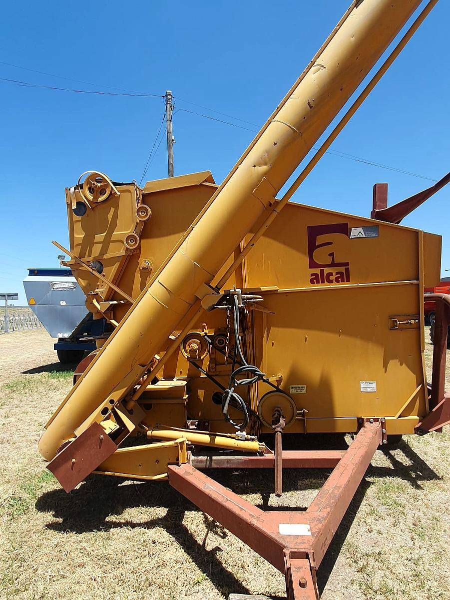 15 - Procesadora de Rollos Alcal JA 121 Usada