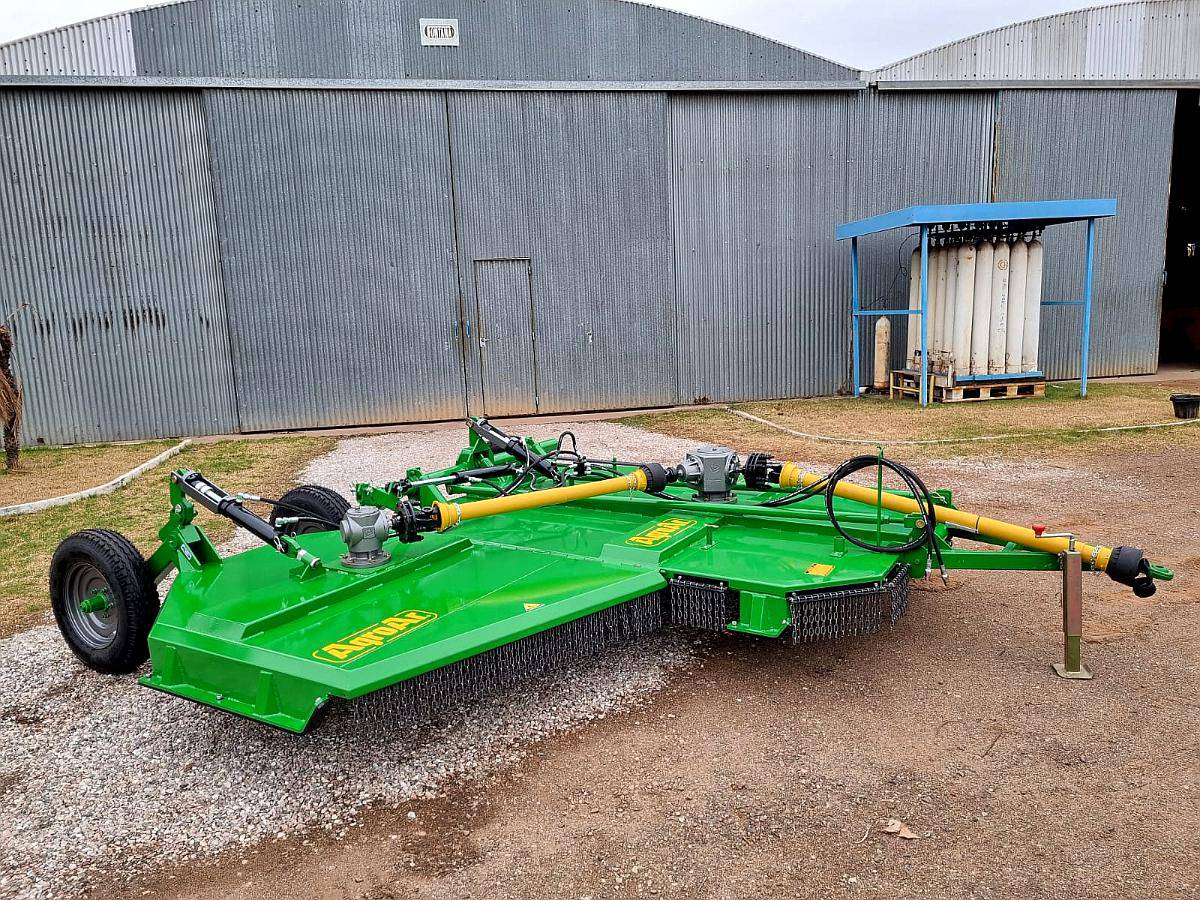 Desmalezadora Articulada Agroar DAV 3510