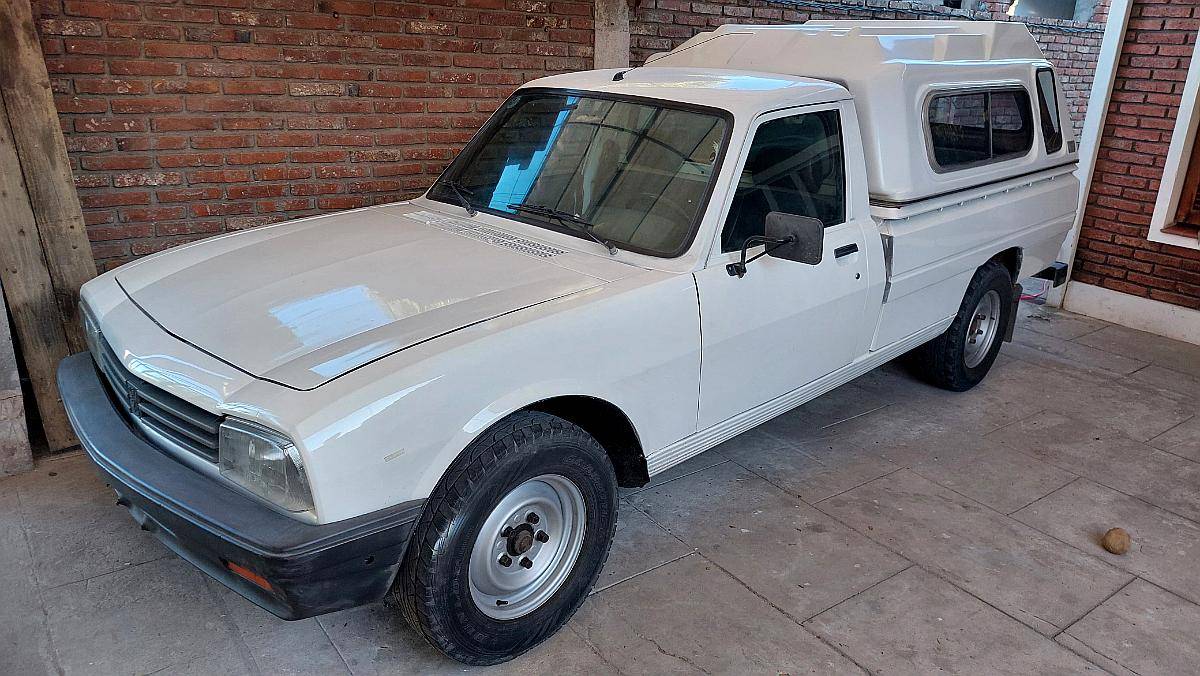 Peugeot 504 Nafta GNC Titular Impecable