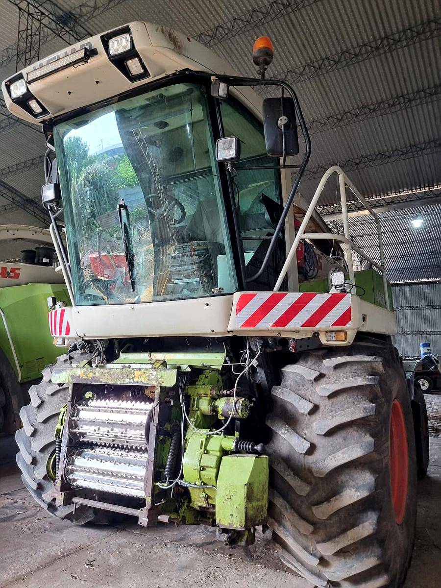 Picadora Class Jaguar 890 - 2006