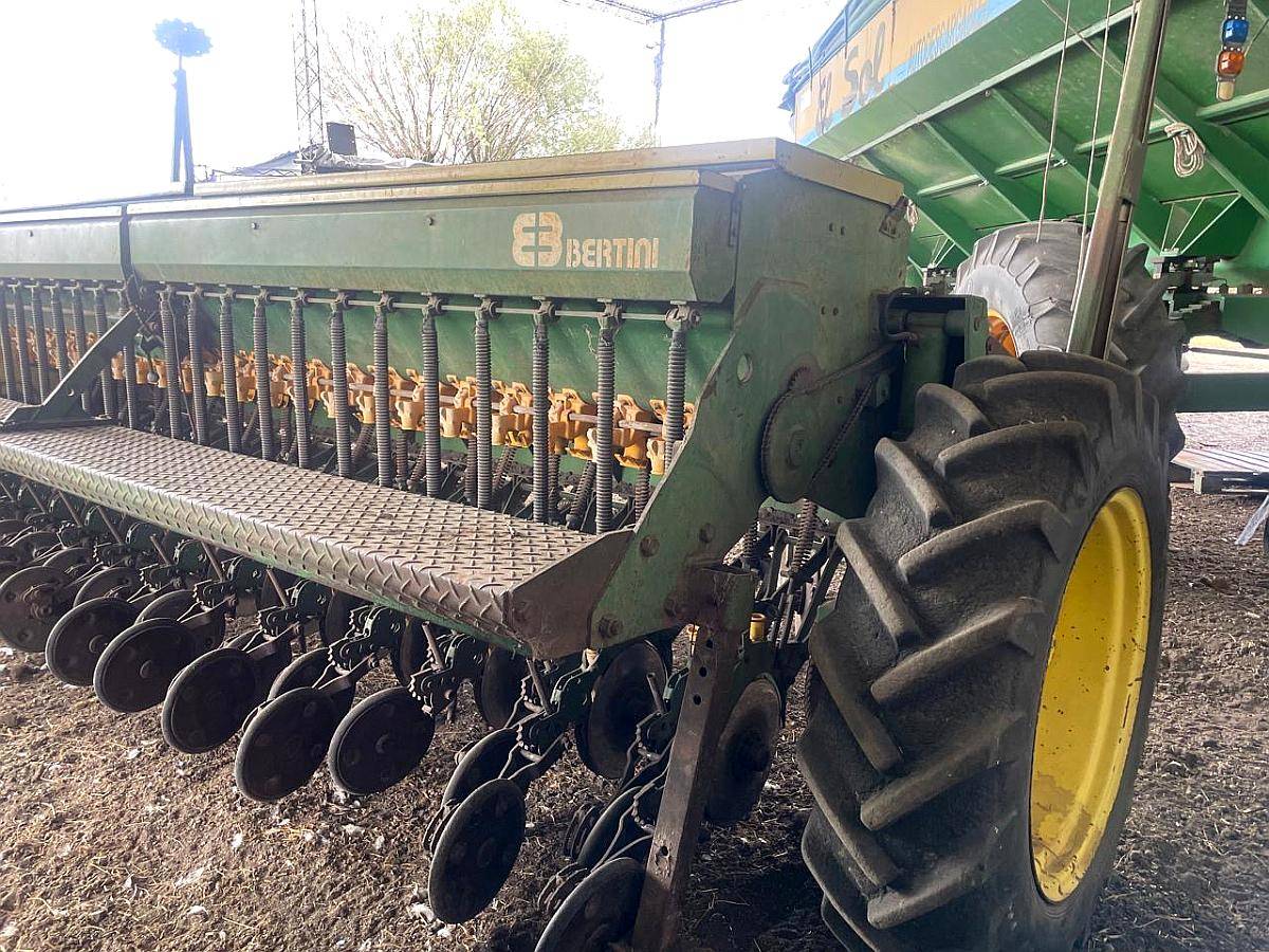 Sembradora Bertini 10000 Mod. 1995 Único Dueño