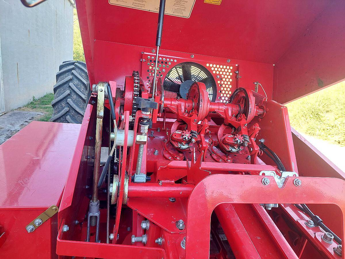 Massey Ferguson 2838 2021