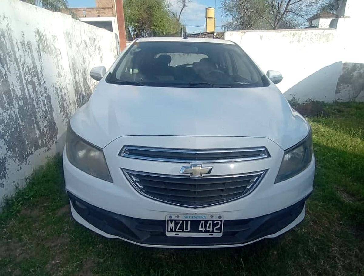 Chevrolet Onix LTZ 1.4 98cv 2013 GNC $ 14.699.000 142.000km