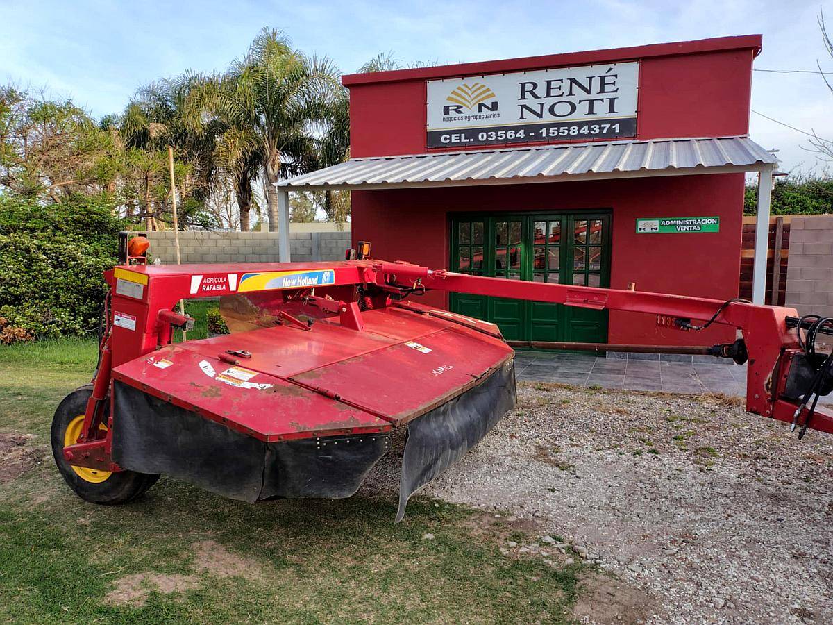 Segadora New Holland H7230 Modelo 2014