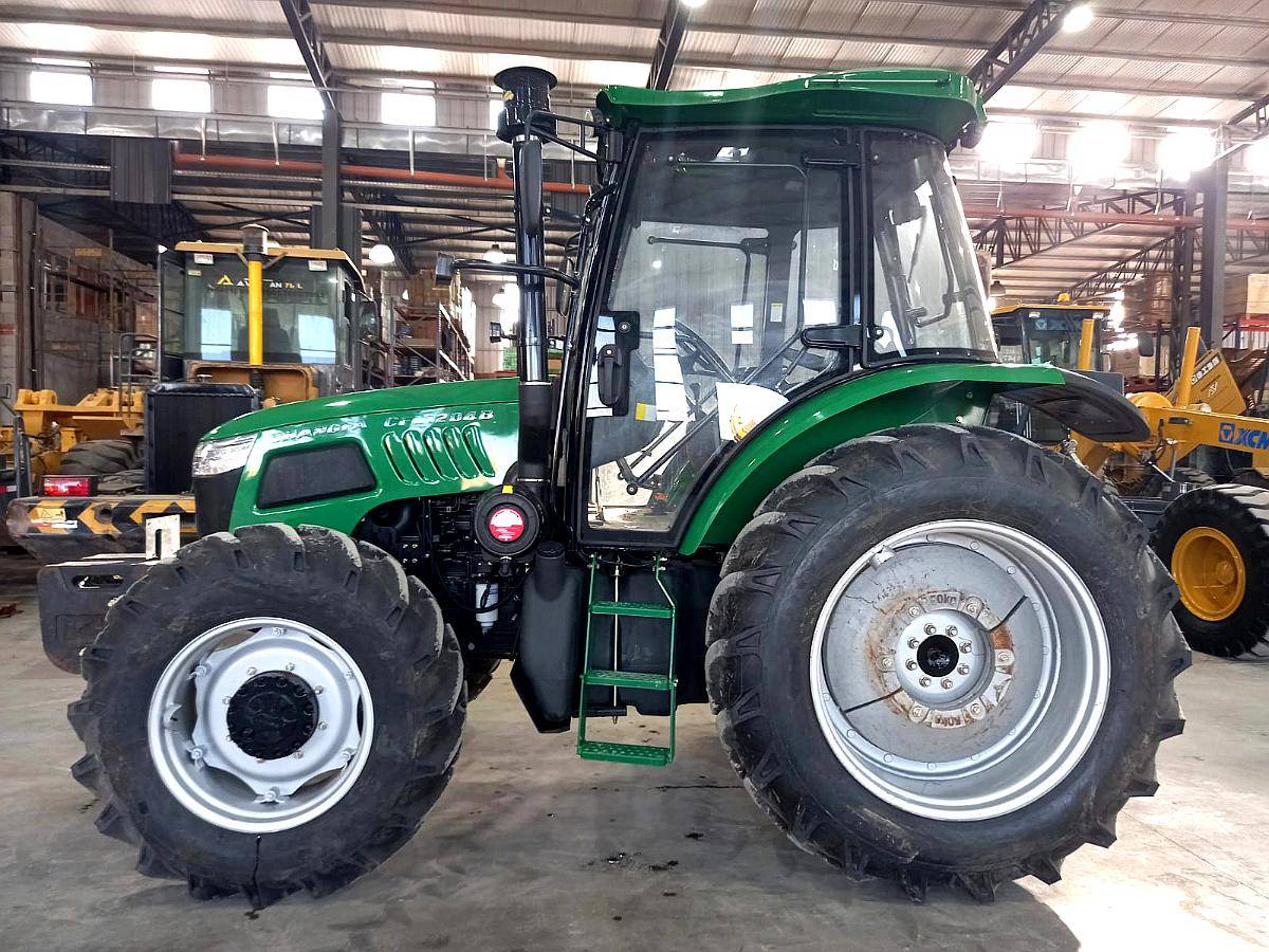 Tractor Agro Chery RC1204 de 125 HP Chino Doble Traccion