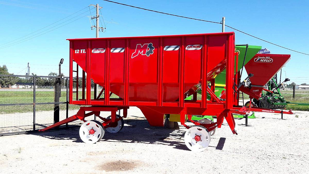 Acoplado Tolva JYM Moro Semilla y Fertilizante 12 TT