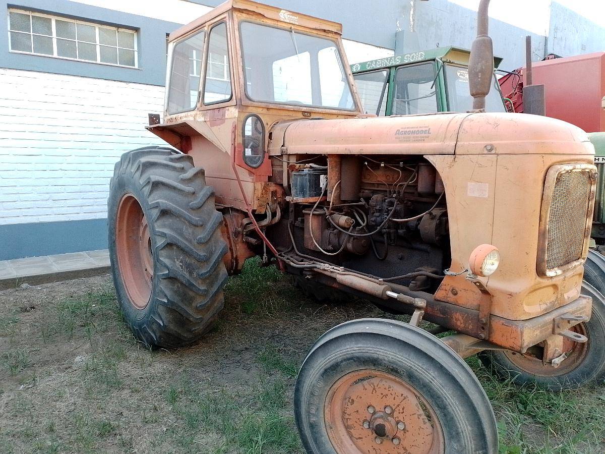 Tractor Fiat 780 R con Arranque Electrico y Cabina