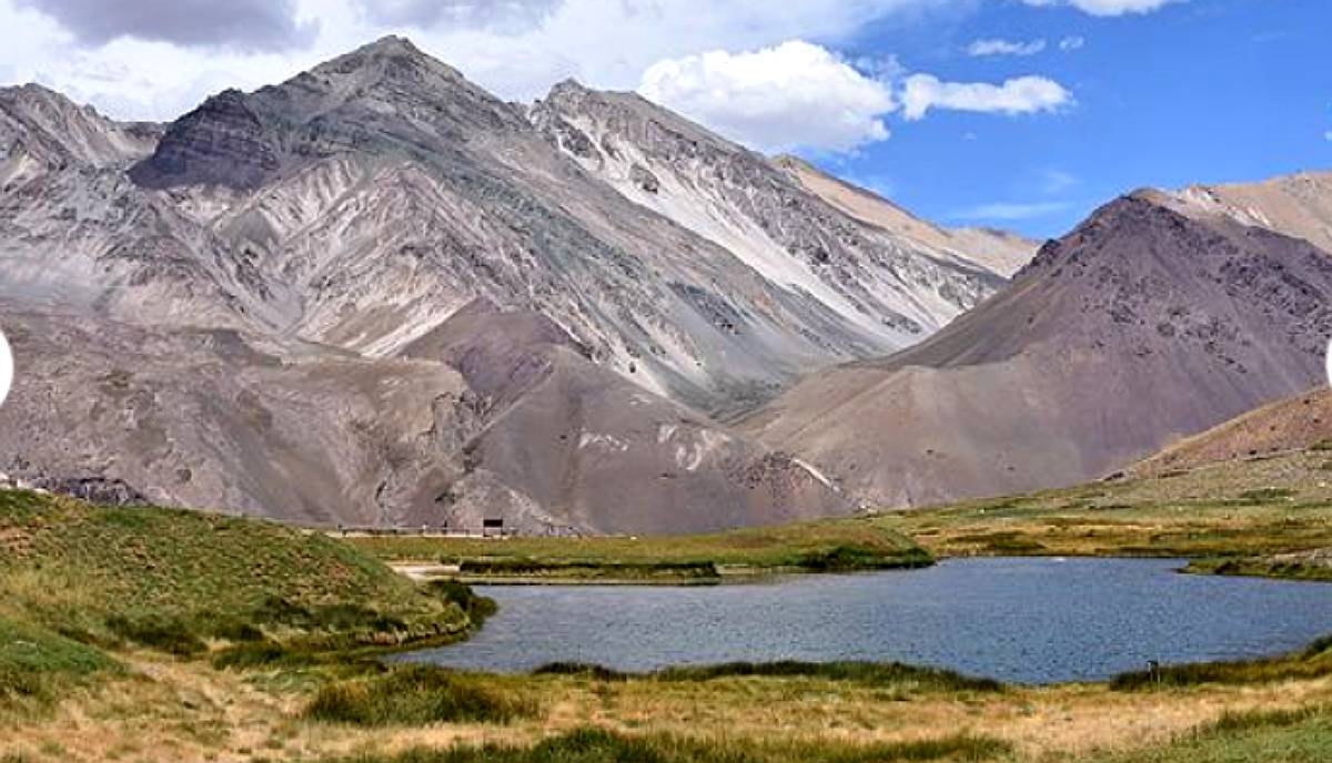 1300 Has Campo con Manantial de Agua Mineral y Canteras