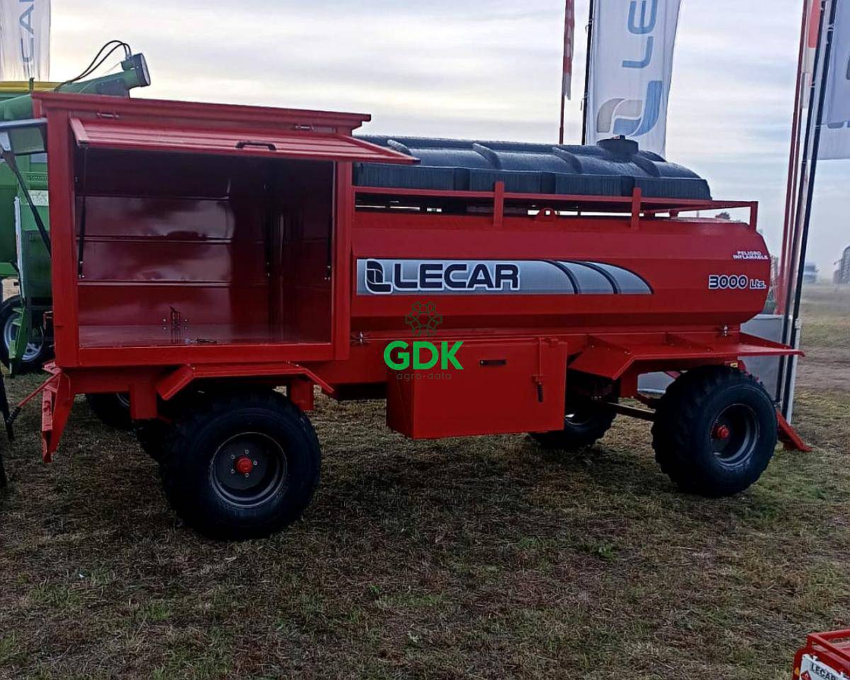 Acoplado Tanque con Taller Trasero 3000 Lts. Lecar