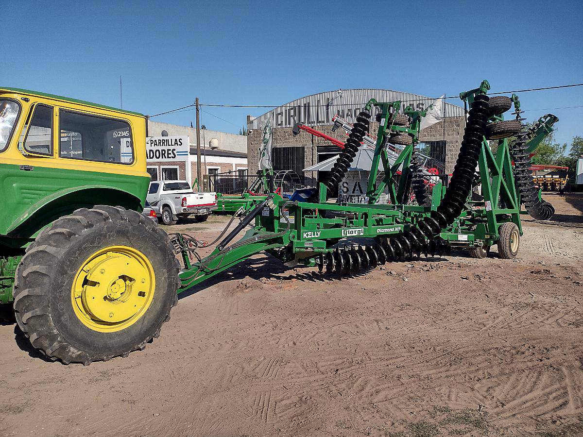 Rastra Diamante de 9 Metros.