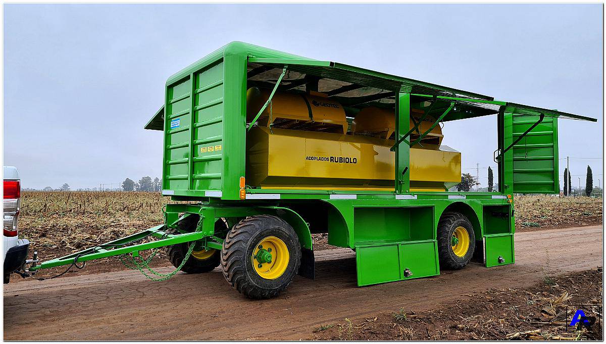 Acoplado Taller Rodante Combinado + Cisternas