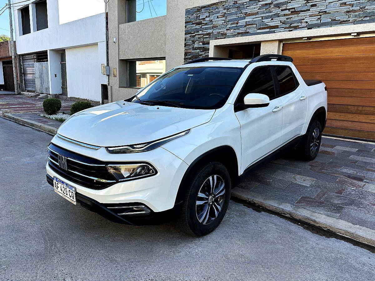 1 Dueño. km Reales. Servc. Ofc. Fiat Toro 2.0 Freedom 4X4 AT
