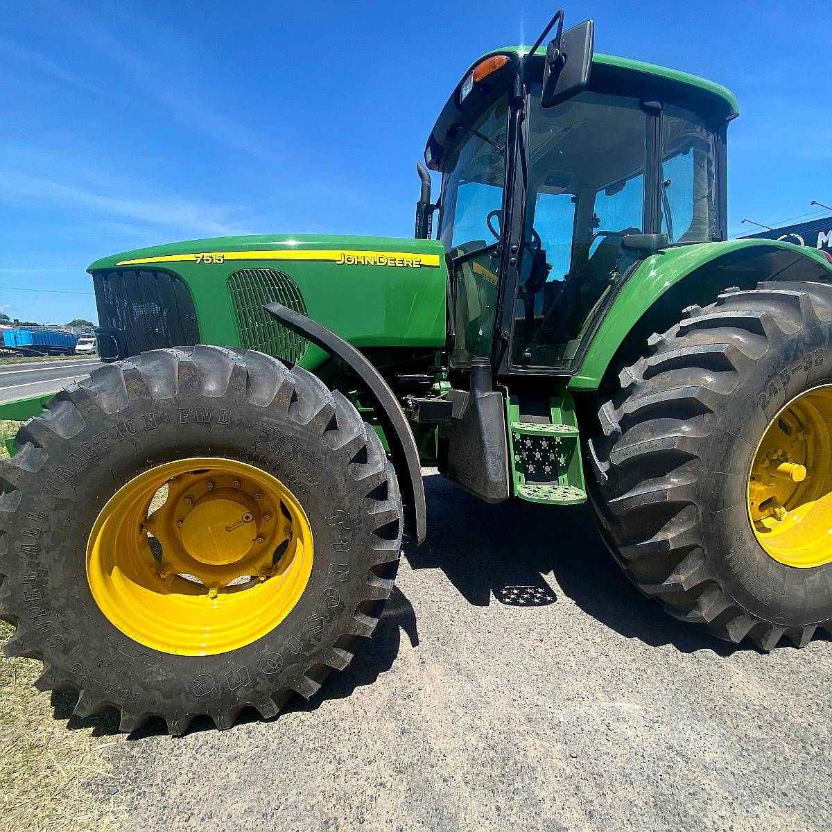 John Deere 7515 , Motor Hecho con 2.200 Hs