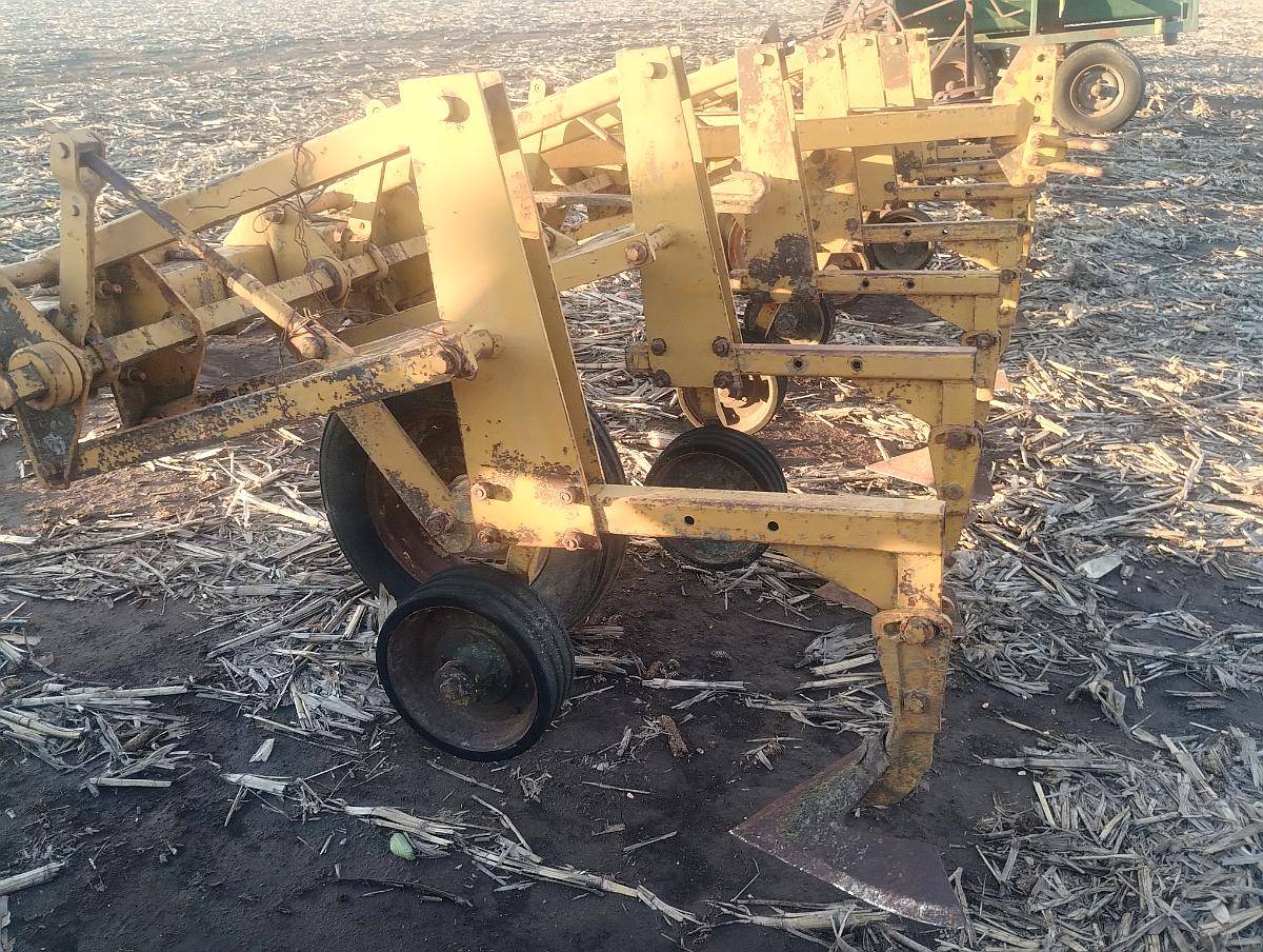 Escardillo Agrometal Variable 7