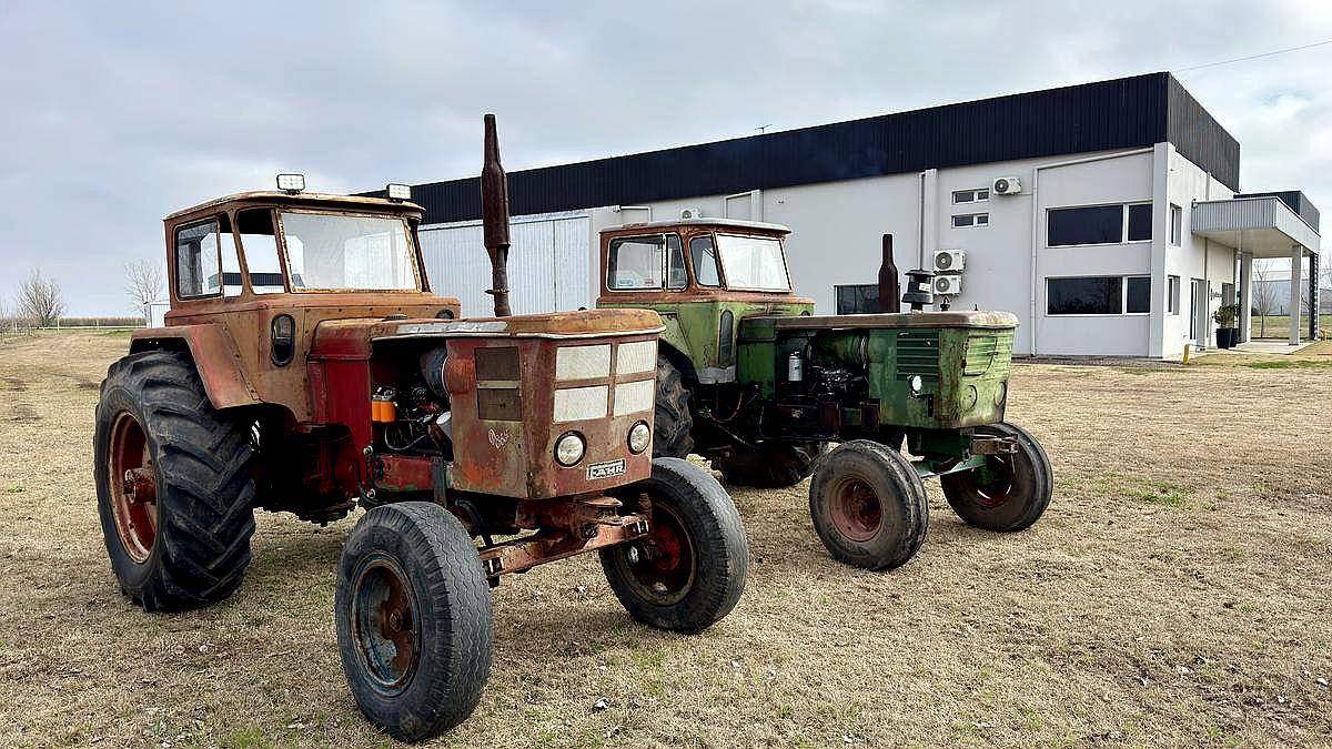 2 Deutz A85 2114